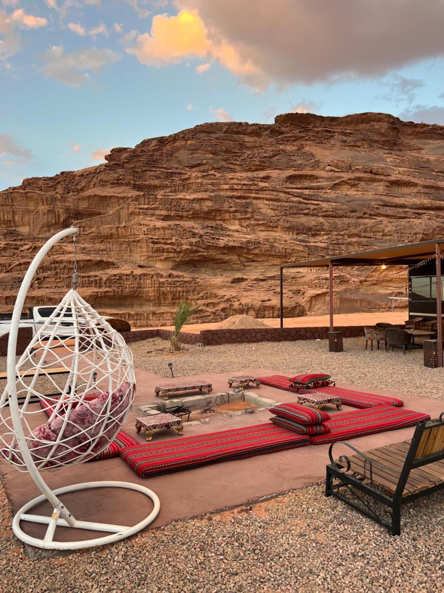 Bedouin Life Camp Hotel Wadi Rum Exterior foto